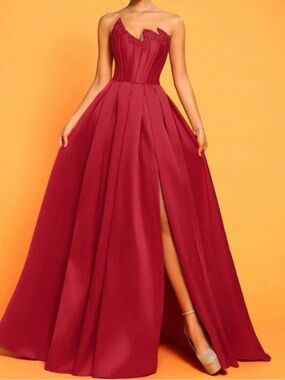 Elegant Strapless Red Evening Gown